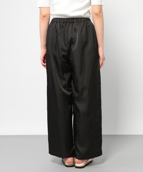 PAGEBOY（ページボーイ）の「クラッシュサテンパンツ（パンツ・レディース・ブラック/グレージュ/ライム・F）」の15枚目の写真