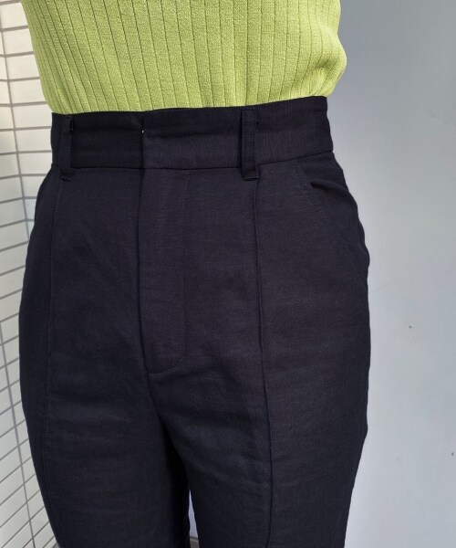 PAGEBOY（ページボーイ）の「アサレーヨンフレアスリットパンツ（パンツ・レディース・ブラック/グレージュ/パープル・S/M）」の15枚目の写真