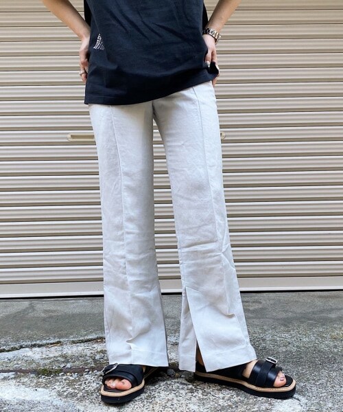 PAGEBOY（ページボーイ）の「アサレーヨンフレアスリットパンツ（パンツ・レディース・ブラック/グレージュ/パープル・S/M）」の7枚目の写真