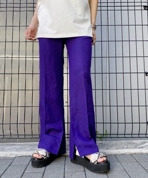 PAGEBOY（ページボーイ）の「アサレーヨンフレアスリットパンツ（パンツ・レディース・ブラック/グレージュ/パープル・S/M）」の8枚目の写真