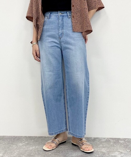 PAGEBOY（ページボーイ）の「【期間限定プライス】ライトオンスコクーンデニムパンツ（パンツ・レディース・ブラック/ブルー/インディゴ/カスノコシ・25(Sサイズ)/26(Mサイズ)）」の3枚目の写真