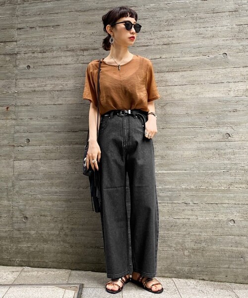 PAGEBOY（ページボーイ）の「【期間限定プライス】ライトオンスコクーンデニムパンツ（パンツ・レディース・ブラック/ブルー/インディゴ/カスノコシ・25(Sサイズ)/26(Mサイズ)）」の6枚目の写真