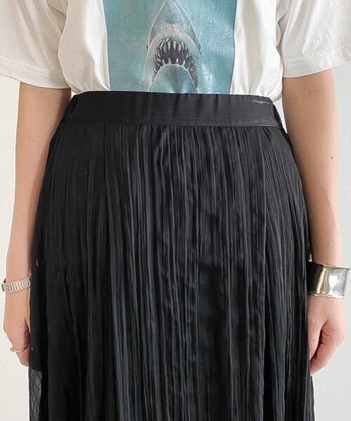 PAGEBOY（ページボーイ）の「シアークリンクルプリーツスカート【新色追加】（スカート・レディース・ブラック/グレージュ/グリーン/ダークブラウン・F）」の15枚目の写真
