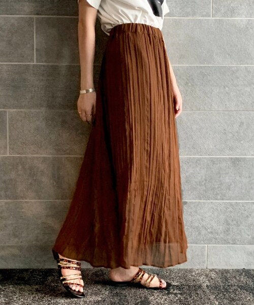 PAGEBOY（ページボーイ）の「シアークリンクルプリーツスカート【新色追加】（スカート・レディース・ブラック/グレージュ/グリーン/ダークブラウン・F）」の3枚目の写真