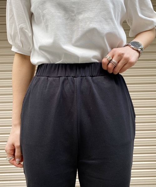 PAGEBOY（ページボーイ）の「バックスリットカットフレアパンツ（パンツ・レディース・ブラック/グレージュ/パープル・F）」の12枚目の写真