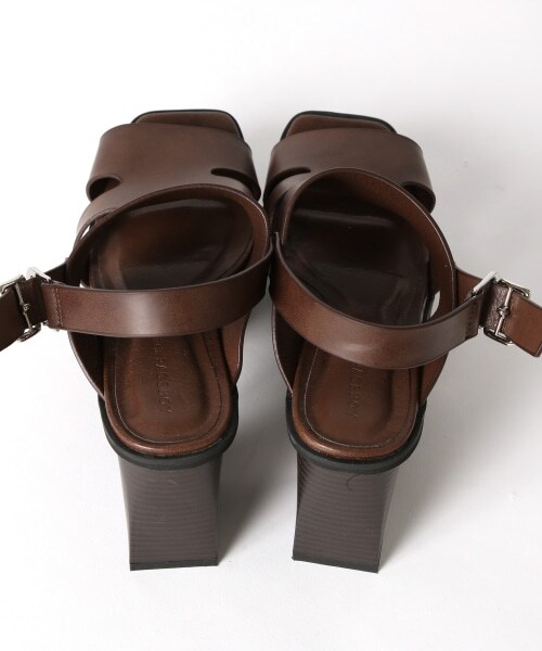 PAGEBOY(ページボーイ)の「ヘビーソールサンダル(シューズ・レディース・ブラック/ダークブラウン・M(23.5cm)/L(24.5cm))」の13枚目の写真