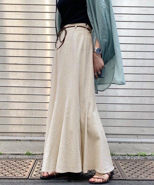 PAGEBOY（ページボーイ）の「リネンレーヨンマーメイドスカート【新色追加】（スカート・レディース・ブラック/グレージュ/パープル/ピスタチオ・F）」の7枚目の写真