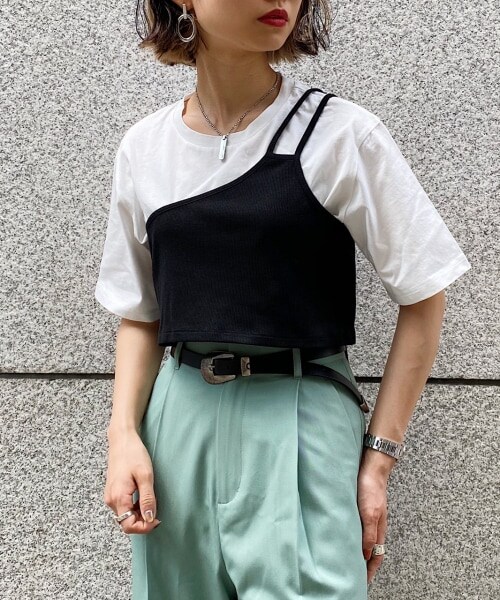 PAGEBOY（ページボーイ）の「ワンショルレイヤードカットソー（トップス・レディース・オフホワイト/ブラック/グレージュ・F）」の4枚目の写真