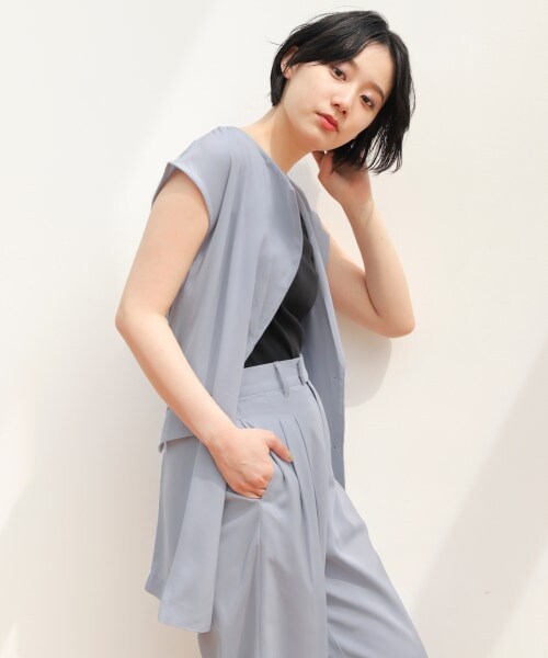 PAGEBOY（ページボーイ）の「セットアップモードジレ（トップス・レディース・ブラック/ライトブルー・F）」の2枚目の写真