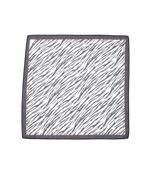 PAGEBOY（ページボーイ）の「シアーゼブラスカーフ（ファッション雑貨・レディース・オフホワイト/ベージュ・FREE）」の10枚目の写真