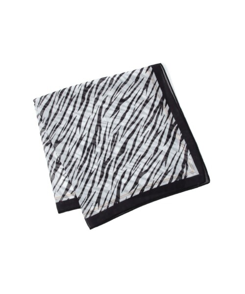 PAGEBOY（ページボーイ）の「シアーゼブラスカーフ（ファッション雑貨・レディース・オフホワイト/ベージュ・FREE）」の9枚目の写真