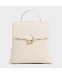 CHARLES & KEITH | ストーンエンベリッシュド バックパック / Stone-Embellished Backpack （Cream）(バッグ)