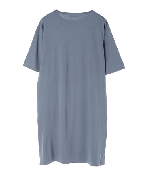 AMERICAN HOLIC(アメリカンホリック)の「裾スリットクルーネックカットワンピース(ワンピース/ドレス・オフホワイト/杢ホワイト/チャコールグレー/モカ/ブルー・F)」の2枚目の写真