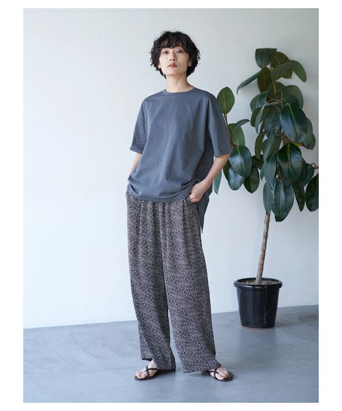AMERICAN HOLIC（アメリカンホリック）の「ドロストとろみワイドパンツ（パンツ・モカ/マルチ/ストライプ/ドット/スモールフラワー/ビッグフラワー・M/L）」の6枚目の写真