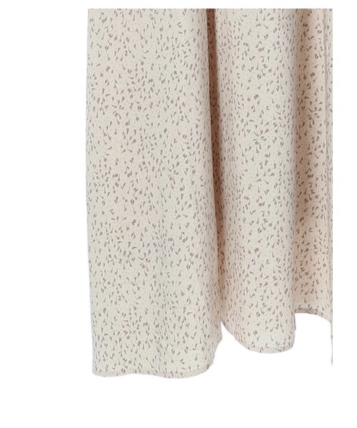 earth music&ecology(アースミュージックアンドエコロジー)の「ウエスト切替えワンピース(ワンピース/ドレス・ブラック/ライトベージュ/サックスブルー・F)」の5枚目の写真