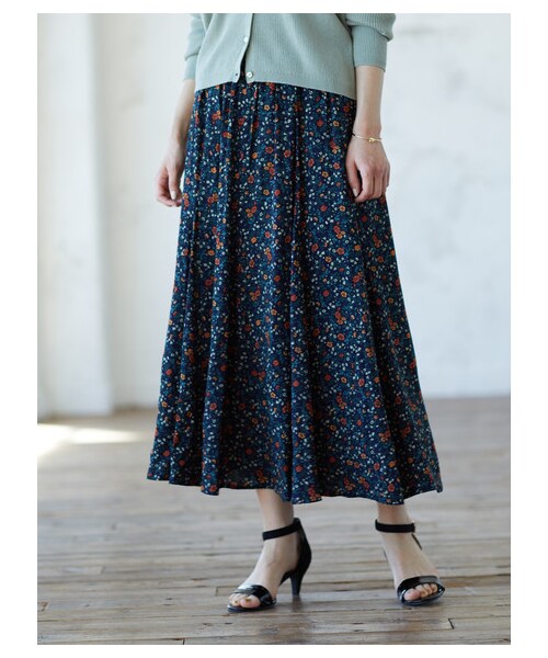 earth music&ecology（アースミュージックアンドエコロジー）の「【Special Price】綺麗フレアスカート（スカート・アイボリー/ベージュ/ネイビー/ドット/フラワーベージュ/フラワーブラック・F）」の19枚目の写真