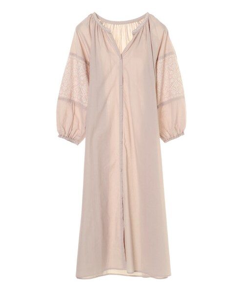 earth music&ecology（アースミュージックアンドエコロジー）の「【Special Price】エスニック風袖刺繍ガウンワンピース（ワンピース/ドレス・アイボリー/ブラック/ベージュ/サックスブルー・F）」の9枚目の写真