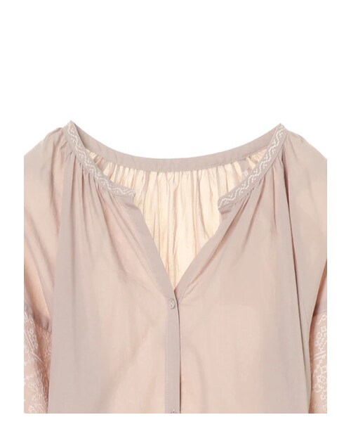 earth music&ecology（アースミュージックアンドエコロジー）の「【Special Price】エスニック風袖刺繍ガウンワンピース（ワンピース/ドレス・アイボリー/ブラック/ベージュ/サックスブルー・F）」の3枚目の写真