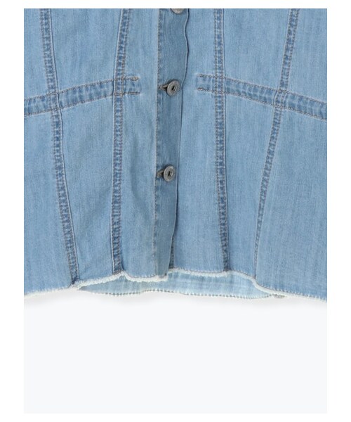 Lugnoncure（ルノンキュール）の「ライトデニムジャケット（ジャケット/アウター・アイボリー/ブルー/ネイビー・F）」の5枚目の写真
