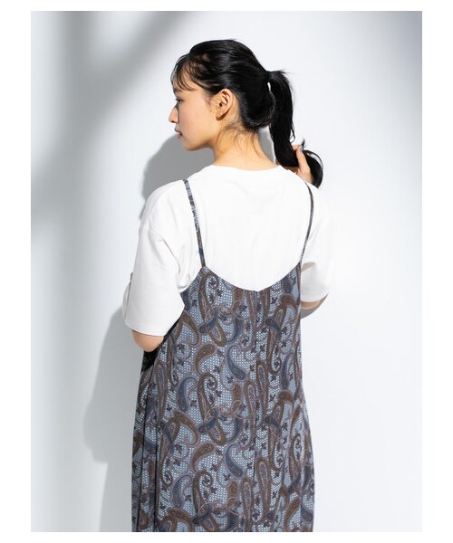 E hyphen world gallery（イーハイフンワールドギャラリー）の「【Special Price】ペイズリーフレアワンピース（ワンピース/ドレス・グレー/ライトカーキ・F）」の5枚目の写真