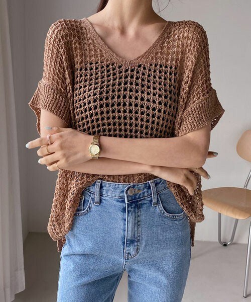 DHOLIC（ディーホリック）の「Vネックメッシュニット（ニット/セーター・レディース・グリーン/ホワイト/ベージュ/ブラウン/グレー・FREE）」の4枚目の写真