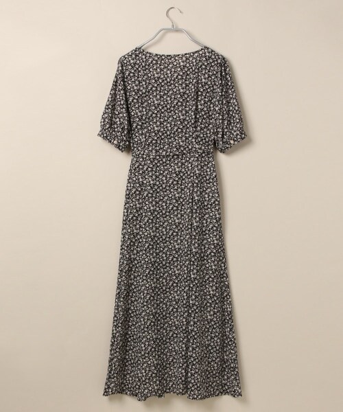 mysty woman（ミスティウーマン）の「フラワー5分袖マキシワンピース（ワンピース/ドレス・レディース・アイボリー/ブラック/ブラウン・F）」の14枚目の写真