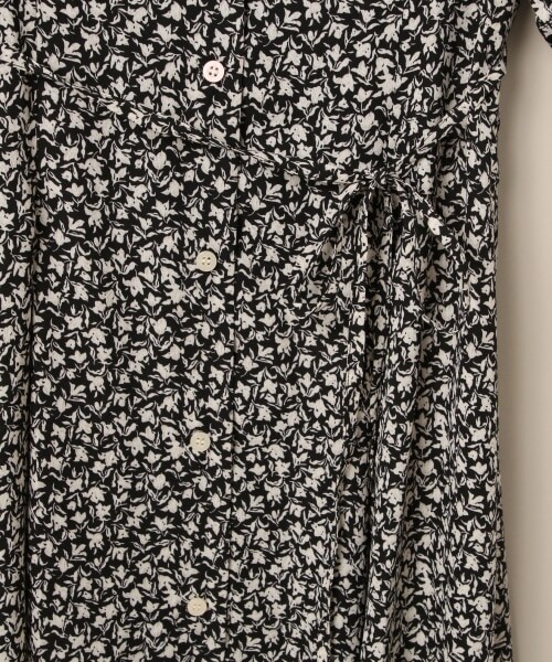 mysty woman（ミスティウーマン）の「フラワー5分袖マキシワンピース（ワンピース/ドレス・レディース・アイボリー/ブラック/ブラウン・F）」の18枚目の写真