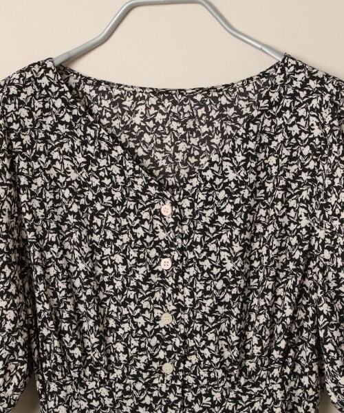 mysty woman（ミスティウーマン）の「フラワー5分袖マキシワンピース（ワンピース/ドレス・レディース・アイボリー/ブラック/ブラウン・F）」の15枚目の写真