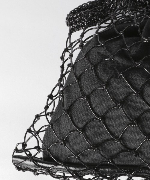 Andemiu（アンデミュウ）の「ラメネットバッグ（バッグ・シルバー/ブラック）」の15枚目の写真