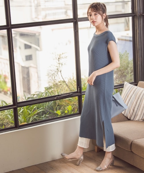 Andemiu（アンデミュウ）の「ロングレイヤードニットワンピース