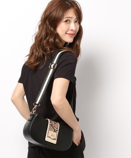 BARNYARDSTORM（バンヤードストーム）の「着せ替えウォレットショルダー（バッグ・ブラック/ライトベージュ）」の4枚目の写真