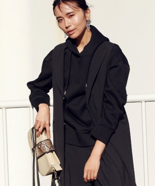 BARNYARDSTORM（バンヤードストーム）の「着せ替えウォレットショルダー（バッグ・ブラック/ライトベージュ）」の3枚目の写真