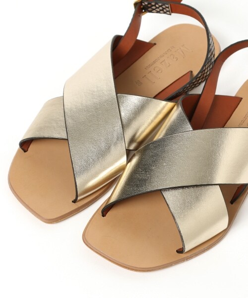 BARNYARDSTORM（バンヤードストーム）の「Ｗラインスクエアサンダル（シューズ・ゴールド/パイソン/ホワイト）」の12枚目の写真