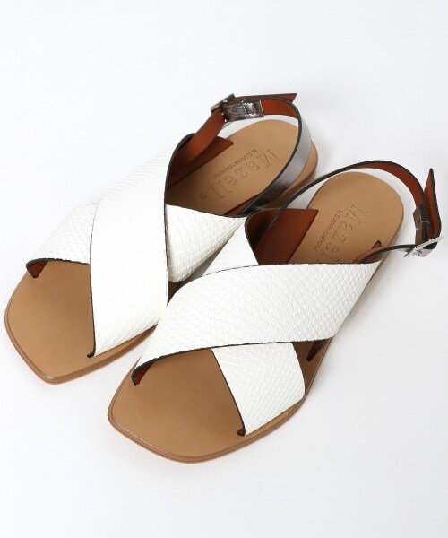 BARNYARDSTORM（バンヤードストーム）の「Ｗラインスクエアサンダル（シューズ・ゴールド/パイソン/ホワイト）」の9枚目の写真