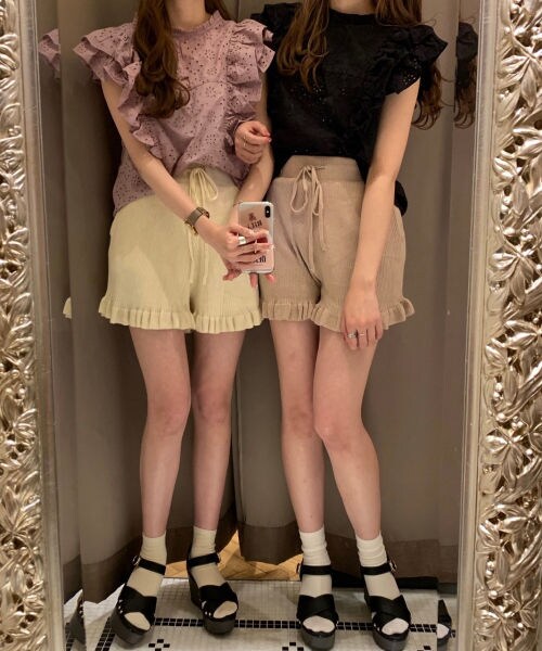 Heather(ヘザー)の「あいねねコラボニットショートパンツ(パンツ・ホワイト/ピンクベージュ/ブラウン)」の5枚目の写真