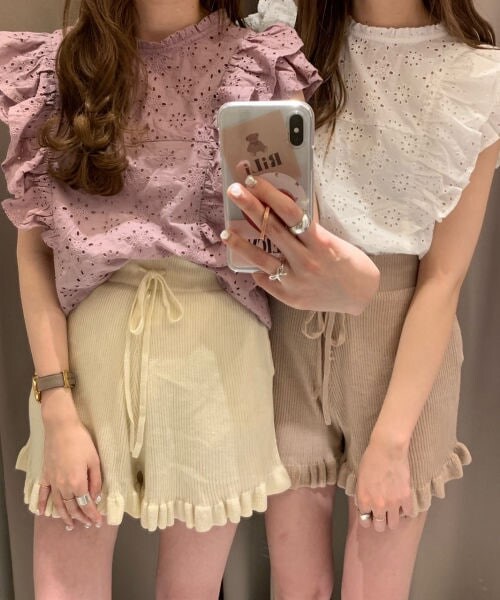 Heather(ヘザー)の「あいねねコラボニットショートパンツ(パンツ・ホワイト/ピンクベージュ/ブラウン)」の4枚目の写真