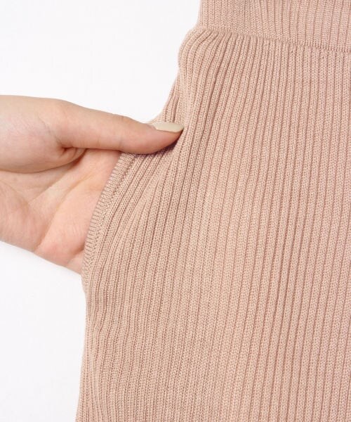 Heather(ヘザー)の「あいねねコラボニットショートパンツ(パンツ・ホワイト/ピンクベージュ/ブラウン)」の12枚目の写真