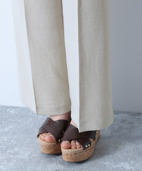 Heather(ヘザー)の「リネンライクスラックス(パンツ・アイボリー/レッド系/ブラウン/ブルー)」の15枚目の写真