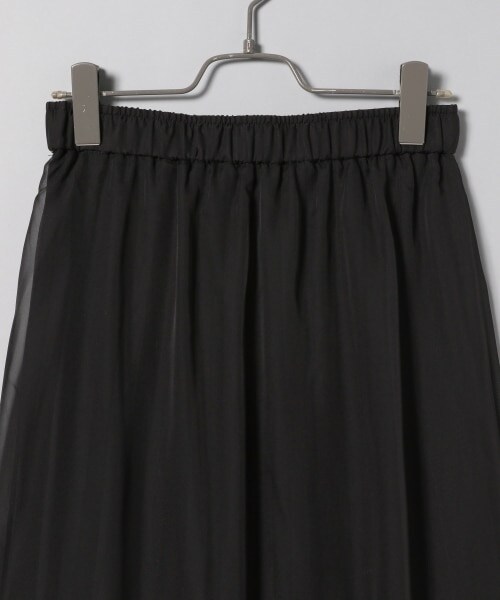 JEANASIS（ジーナシス）の「プリーツレイヤーロングスカート（スカート・アイボリー()/ブラック()）」の10枚目の写真