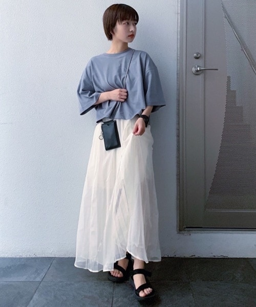 JEANASIS（ジーナシス）の「プリーツレイヤーロングスカート（スカート・アイボリー()/ブラック()）」の3枚目の写真