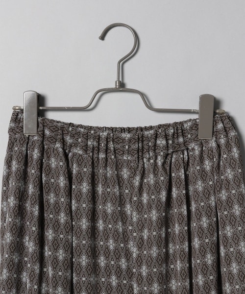 JEANASIS（ジーナシス）の「アソートシアーレイヤードパンツ（パンツ・ブラック()/グレー()/ブラウン()）」の8枚目の写真