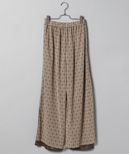 JEANASIS（ジーナシス）の「アソートシアーレイヤードパンツ（パンツ・ブラック()/グレー()/ブラウン()）」の3枚目の写真