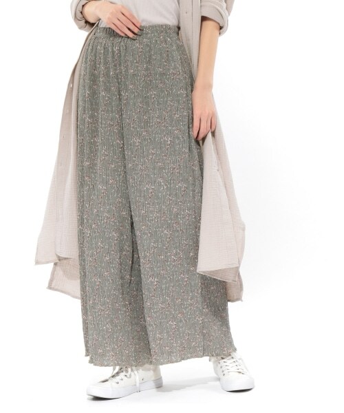 LAKOLE（ラコレ）の「フラワープリントプリーツパンツ（）」 - WEAR