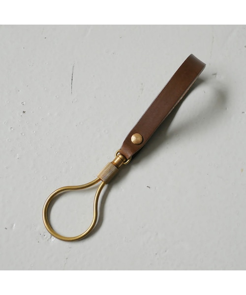 STYLE CRAFT(スタイルクラフト)の「STYLECRAFT |スタイルクラフト | KEY RING-L |NUME OAK(キーホルダー・メンズ・その他)」の1枚目の写真