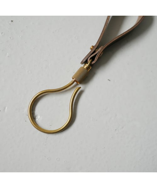 STYLE CRAFT(スタイルクラフト)の「STYLECRAFT |スタイルクラフト | KEY RING-L |NUME OAK(キーホルダー・メンズ・その他)」の3枚目の写真