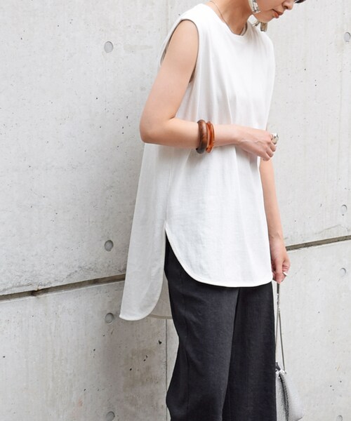 no brand(ノーブランド)の「ノースリヘムTEE(Tシャツ/カットソー・レディース・その他)」の1枚目の写真