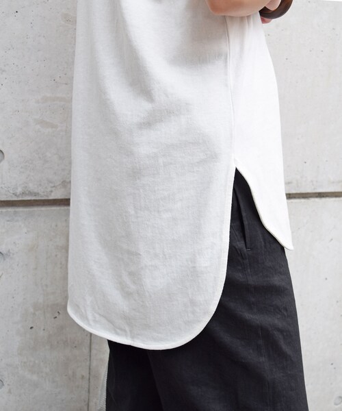 no brand(ノーブランド)の「ノースリヘムTEE(Tシャツ/カットソー・レディース・その他)」の4枚目の写真