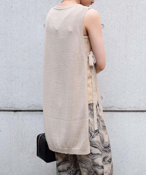 no brand（ノーブランド）の「サイドスリットニットベスト（ベスト・レディース・その他）」の5枚目の写真