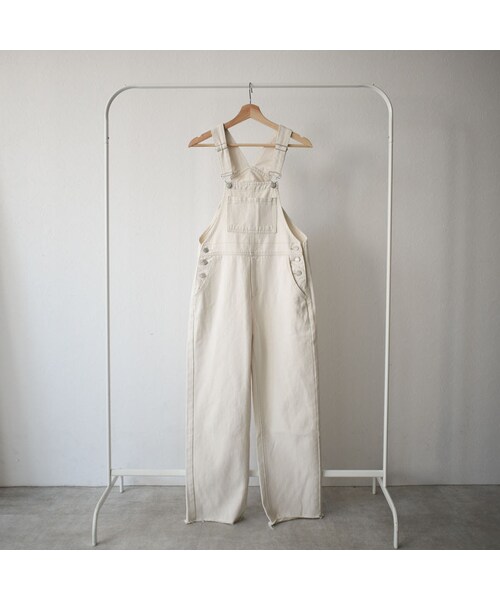 Lavish Gate(ラヴィッシュゲート)の「onepiece-02018 カットオフ デニムサロペット オフホワイト(ワンピース・レディース・その他)」の9枚目の写真