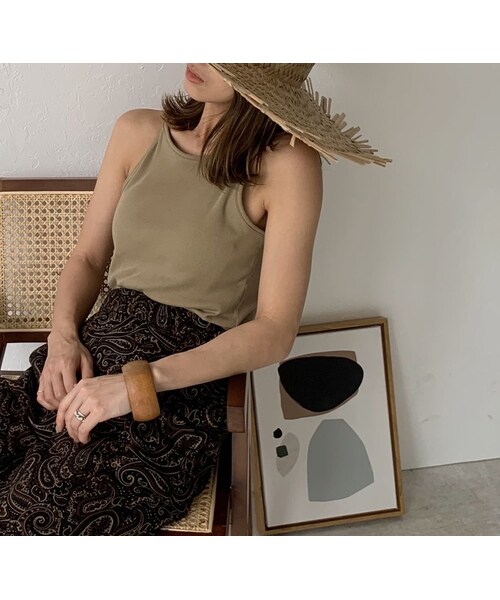 Lavish Gate（ラヴィッシュゲート）の「nh-tops-04038　日本製　カップ付き　アメリカンスリーブ キャミソール　エクリュ　カーキ　モーヴ（キャミソール・レディース・その他）」の4枚目の写真